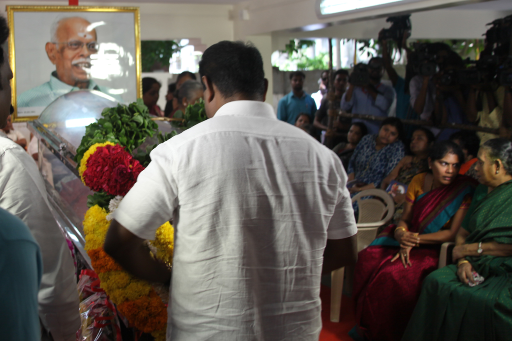 seeman-pays-tributes-to-panju-arunasalam2