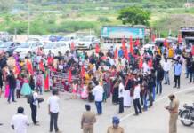 பெண்குழந்தைகள்- பெண்களுக்கு எதிராக தொடரும் பாலியல் வன்கொடுமைகளை கண்டித்து மகளிர் பாசறை ஆர்ப்பாட்டம்- கிருட்டினகிரி மாவட்டம்