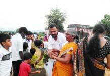 நத்தம் தொகுதி -வீரத்தமிழர் முன்னணி மரக்கன்றுகள் வழங்கும் நிகழ்வு