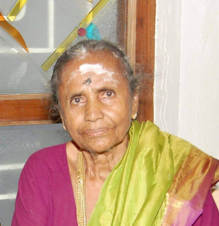 தமிழக ஊரக வளர்ச்சித்துறை அமைச்சர் ஐயா பெரியகருப்பன் அவர்களது தாயார் கருப்பாயி அம்மாள் அவர்கள் மறைவுற்ற துயரச்செய்தியறிந்து அதிர்ச்சியும், ஆழ்ந்த மனத்துயரும் அடைந்தேன். அம்மாவை இழந்துவாடும் அவருக்கும், அவரது குடும்பத்தினருக்கும் எனது ஆறுதலைத் தெரிவித்து, துயரத்தில் பங்கெடுக்கிறேன்