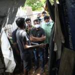seeman-visits-chennai-arumbakkam-evicted-resident-people-26