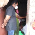 seeman-visits-chennai-arumbakkam-evicted-resident-people-39