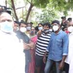 seeman-visits-chennai-arumbakkam-evicted-resident-people-62
