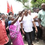 seeman-visits-maraimalai-nagar-demands-tn-govt-to-immediately-stop-the-demolition-drive-of-indigenous-houses-2