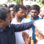 seeman-meets-nadakottai-villagers-affected-by-private-corporate-occupation-15