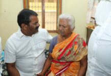 அறிவைப் பெற்ற அற்புதங்களின் பிறந்தநாள் விழாவில்…
