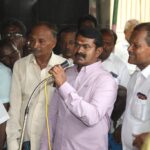 Seeman participated in the postal workers postmen strike against privatization-21