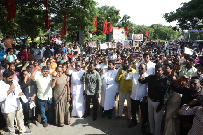massive-protest-protest-led-by-seeman-against-ongoing-violence-against-tribal-people-in-manipur-chennai-valluvarkottam-13