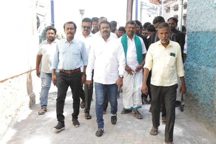 எழுத்தறிவித்த இறைவன் நம் தாத்தா பெருந்தலைவர் காமராசர் அவர்களின் நினைவுநாளையொட்டி சிவகாசியில் நாம் தமிழர் கட்சியின் சார்பாக நடைபெற்ற பெருந்தலைவர் பெரும்புகழ் போற்றுவோம் மாபெரும் பொதுக்கூட்டத்திற்கு முன்னதாக, இன்று 02-10-2025 தாத்தா வாழ்ந்த விருதுநகர் இல்லத்திற்கு நேரில் சென்று பார்வையிட்டு, அங்கு உள்ள தாத்தாவின் திருவுருவச்சிலைக்கு மாலை அணிவித்து மலர் வணக்கம் செலுத்தினேன்.