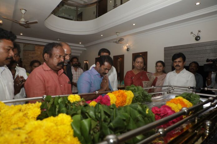 தேமுதிகவின் பொதுச்செயலாளர் பிரேமலதா விஜயகாந்த் அவர்களின் தாயாரின் (1)